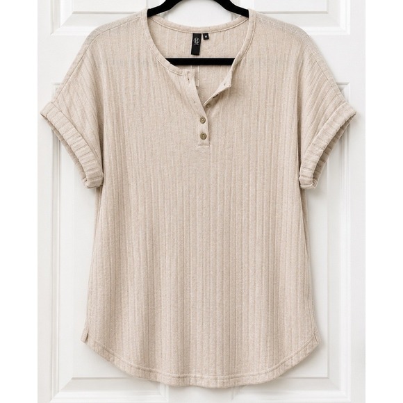Automet Tops - Automet Womens Ribbed Henley Top Beige Short Sleeve Cuffed Shirt Medium NWT